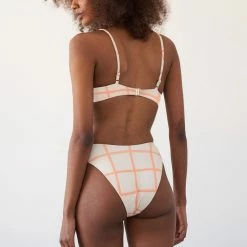 Revel Rey women Inez Top-Ettero Geo -Enchante Home Shop 673cb4d5e10c4d3e9c58fa64988cf0f0 1080x