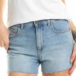 women DL1961 Cecilia Lapis Classic Denim Short Jean